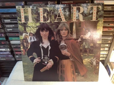 HEART LITTLE QUEEN CLASSIC ROCK VINYL '83 PORTRAIT ANN WILSON BARRACUDA OOP EX - Image 1 of 4