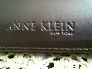 Anne Klein New York Brown Eyeglasses Sunglasses Holder Case Lined Magnetic Close - Picture 1 of 6