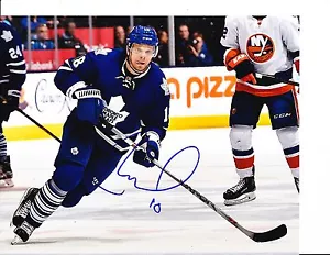 TORONTO MAPLE LEAFS MILAN MICHALEK SIGNED TONGUE OUT 8X10 - Picture 1 of 1