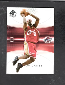 2004-05 SP Authentic #14 LeBron James - Picture 1 of 2