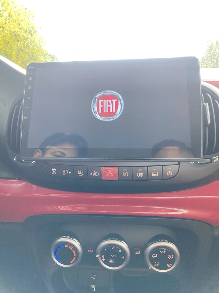 CARPLAY CARTABLET 10'' Fiat 500L Android Auto Wi-Fi Bluetooth Navi USB 4 64gb - Immagine 1 di 4