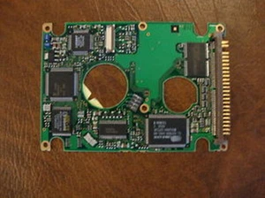 FUJITSU MHK2120AT, CA05366-B01400DL, 81C-D834, PCB 12 GB - Imagen 1 de 1