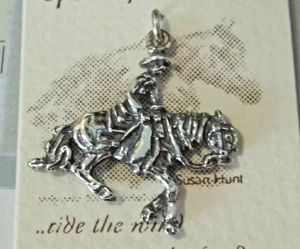 Sterling Silber 28x28mm Reiter Zügel Pferd Charm - Bild 1 von 2