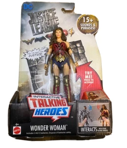 Batman & Wonderwoman Interactive Talking Heroes Liga de la Justicia DC Comics 2017 - Imagen 1 de 4