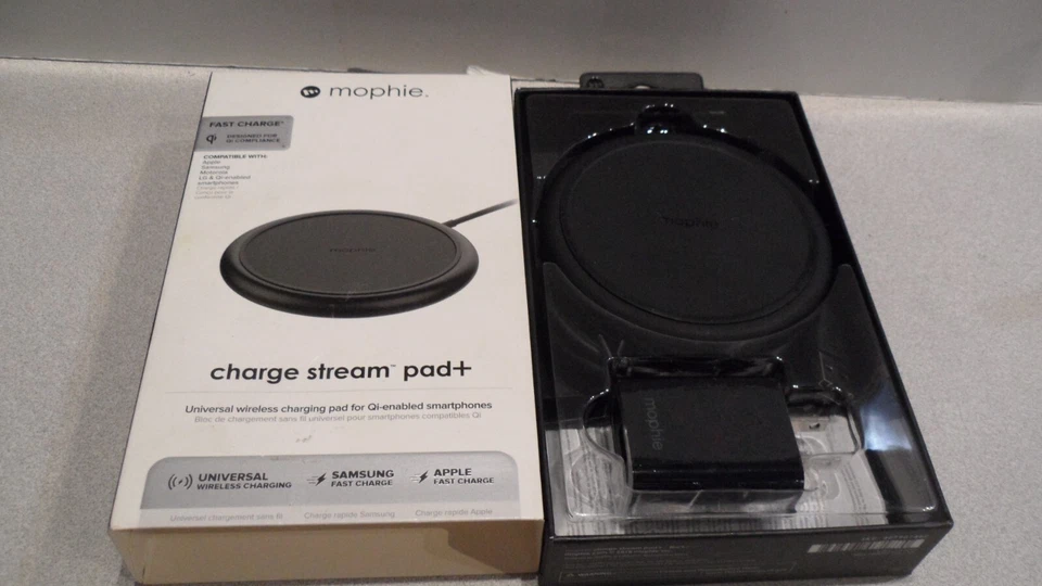 Mophie Charge Stream Pad+ For Qi-Enabled Smartphones - Black  - 10W - Image 1 of 1