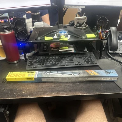 博世 Oe 风格雨刮器套装 3397118404,31276593,532S。 沃尔沃 S/V40 宝马 3 — 第 1/4 张图片