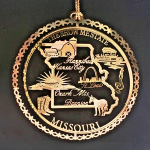Missouri Ornament Brass State Landmarks, Personalize w Year Charm 2018 to 2026 - Picture 1 of 8