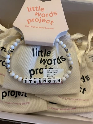 pulsera proyecto palabras pequeñas m/l “fuerza” Foto 1 de 4