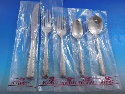 Juego de cubiertos de plata esterlina Camellia by Gorham para 12 servicio 63 piezas nuevo Foto 1 de 4