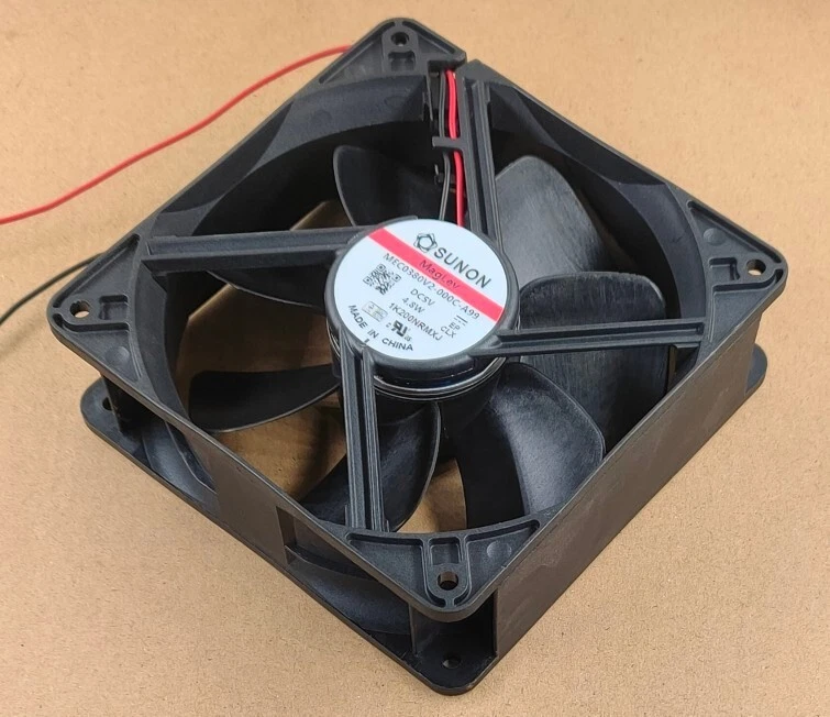 SUNON MEC0380V2-000C-A99 120 * 120 * 38MM 5V silent cooling fan - Image 1 of 1