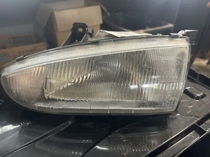 94 Hyundai Lantra Right Hand Headlight A003 - Picture 1 of 1