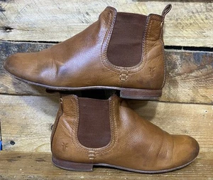 Frye Jillian Chelsea Tan Distressed Leather Ankle Boots Women's Size 7.5 M US - Picture 1 of 12