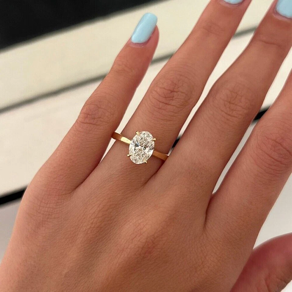 Anillo de diamantes certificado de boda ovalado de 2,15 quilates IGI GIA cultivado en laboratorio oro amarillo de 18 quilates Foto 1 de 4