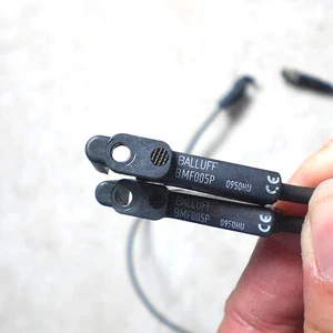 BALLUFF BMF 305K-PS-C-2-SA2-S49-00,6(BMF005P) Magnetic Field Sensors PNP ✦Kd - Picture 1 of 4