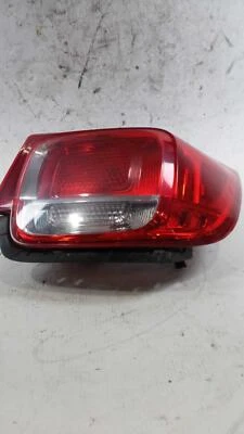 Chevrolet Malibu 2013 conjunto de luz trasera derecha blanco OEM 462264 usado 110 k millas Foto 1 de 4