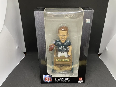 Carson Wentz Eagles 'Wentz Wagon' NFL Bobblehead NIB Cover