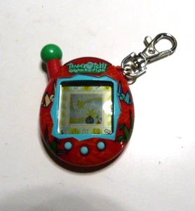 2004 Tamagotchi Connection Version 4 Bandai Origami (Red) WORKS w/ Battery - Picture 1 of 3