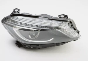 2013-2015 Mercedes Benz A Class W176 Genuine Headlight Xenon Left / Right - Picture 1 of 6