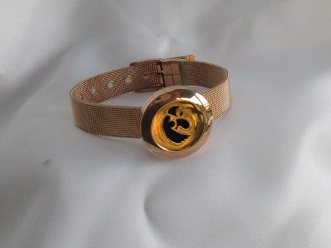 Collegiate aromatherapy Iowa locket bracelet, Stainless Steel, Rose Gold Cover
