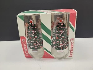 Christmas Santa Claus Reindeer Tree Sleigh 16 oz Glasses Tumblers Luminarc 1991 - Picture 1 of 4
