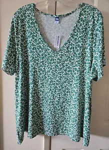 Old Navy Kelly Green Emerald Floral Print Luxe Rayon Knit Top 2XL 20 22 2X XXL - Picture 1 of 6
