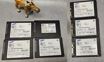 Samsung MZ7PC128D + MZ5PA1280/0D1 2.5" 128GB SSD SATA Lot of 7 - Image 1 of 4