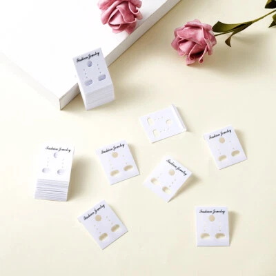 100xPlastic Jewelry Earring Display Card Ear Stud Holder Hang Card White 38x30mm - Image 1 of 4