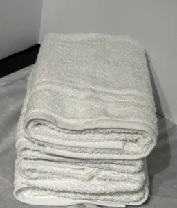 Hilton White Hand Towels -  Soft Cotton Super Absorbent Hotel towel 4-Pk 16X30 - Picture 1 of 6