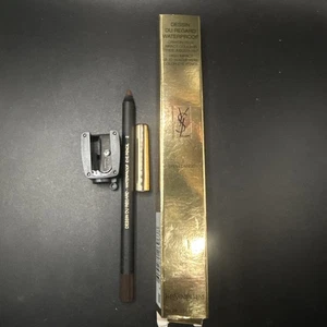 Lápiz de ojos de color Yves Saint Laurent de alto impacto 24 horas WP* ~2 BRUN PELIGROS NUEVO EN CAJA 1,2 g - Imagen 1 de 14