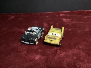 Disney Pixar Cars 1:110 Diecast Mini Racers Thunder Hollow Taco, APB - Imagen 1 de 12