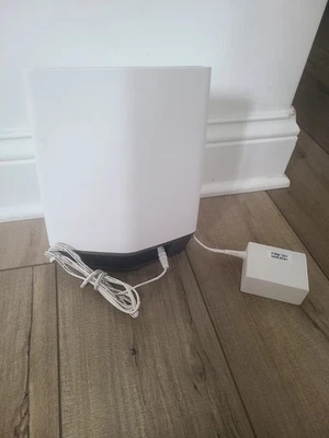 NETGEAR Orbi Pro wifi 6 SXS80  - Image 1 of 2