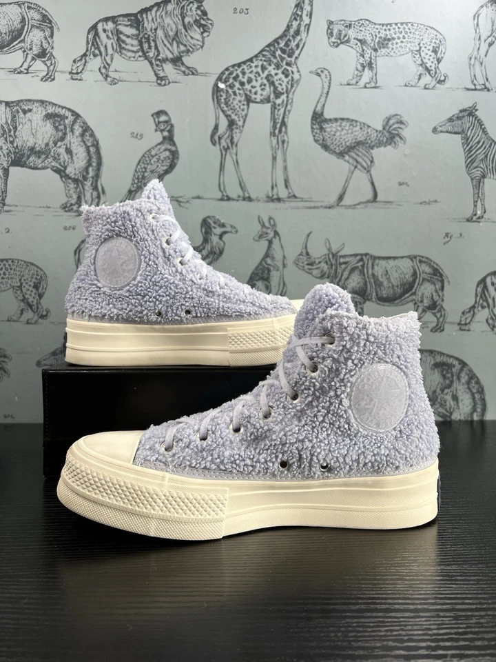 Converse Chuck Taylor All Star Lift Hi Sherpa Cosy Shearling (572240C) UK 5.5 - Image 1 of 4