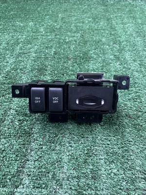 Interruptor de objetivo y ranura para tarjeta de faros VDC 2009-2017 INFINITI QX70 FX35 285F51CA0A fabricante de equipos originales Foto 1 de 4