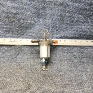 63839-003 | Piper PA28-140 | Fuel Gascolator Assy. / Strainer - Picture 1 of 14