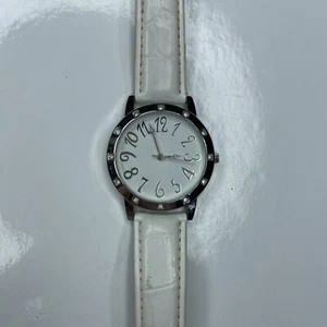 E GENWM689 Japón Plata Blanco Croc Patente Cristales Acero Inoxidable Sin Probar - Imagen 1 de 6