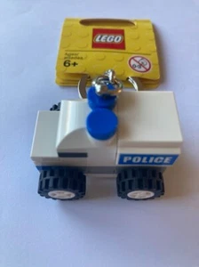 LEGO 850953 POLICE CAR KEY CHAIN BRAND NEW KEYRING NINJAGO BAG CHARM - Picture 1 of 1