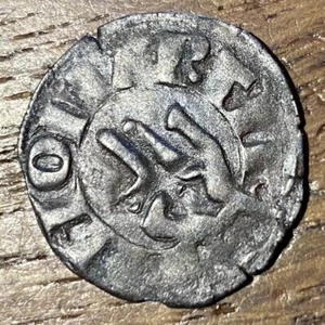 DENIER ANONYME DE L’ARCHEVÊCHÉ DE BESANÇON (874) RECHERCHÉE  - Imagen 1 de 2