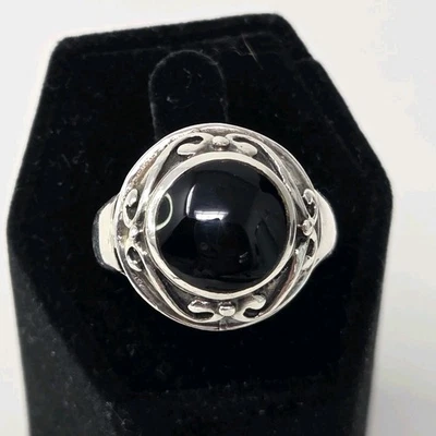 Anillo de plata de ley con cúpula de ónix negro talla 9 Foto 1 de 4