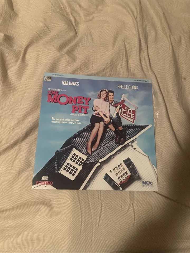 The Money Pit (1986) Laserdisc, Tom Hanks, Shelly Long, Steven Spielburg - Image 1 of 4