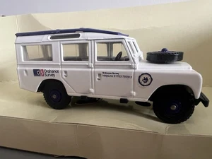Verem Active Response Special Diecast Range Land Rover Ordnance Survey 999/12 - Picture 1 of 6