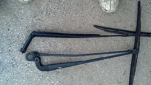 1992 Lexus LS400 Left and right wiper arms - Bild 1 von 2