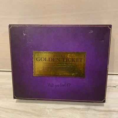 Willy Wonka Boleto Dorado 50 Aniversario Buffalo Juego de Mesa Nuevo Foto 1 de 4