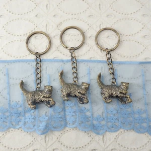 Lot of 3 Lauren Spencer High Relief Maine Coon Cat Antiqued Gold Tone Key Chains - Picture 1 of 4