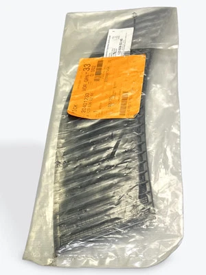 Панель решетки воздухозаборника Mercedes Benz 1238360265 со стороны пассажира - Изображение 1 из 3