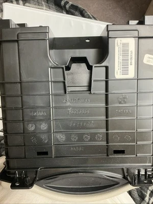 2009-2014 Volkswagen Routan Lower Center Dash Cup Holder Cupholder 0ZS68TRMAA Foto 1 de 4