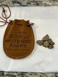 Knott's Berry Farm Vintage Souvenir Goldstruck Pouch And Gold (rocks) - Unique - Picture 1 of 4