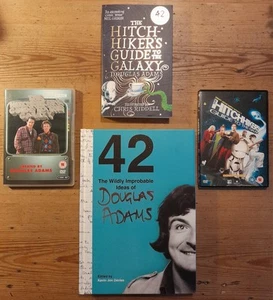 Hitch Hikers Guide to the Galaxy Douglas Adams Collection - Picture 1 of 1
