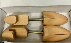 LADIES SLOANE SHOE TREES TRADITIONAL MADE IN ENGLAND SHOETREES CEDAR SIZE 5/6 M - Picture 1 of 4