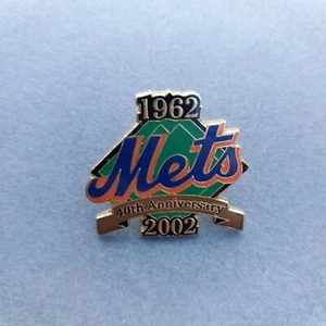 1962-2002 NY New York Mets 40 aniversario solapa atornillada sombrero chaqueta prendedor - Imagen 1 de 2