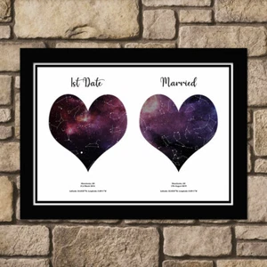 Personalisierte 2 Sterne Karte Nachthimmel Herz Valentinstag weiß Galaxie gerahmter Druck - Bild 1 von 1